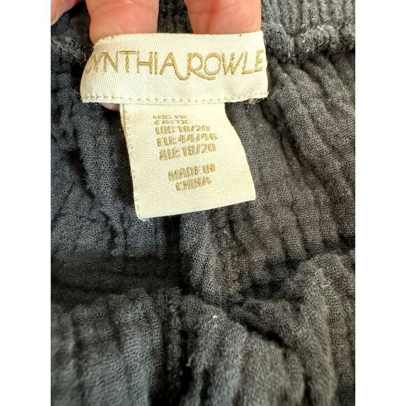 Cynthia Rowley Waffle Knit Cotton Pull-On Fringe Shorts Black Plus Size 1X - Picture 8 of 9